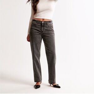 Abercrombie Curve Love Mid Rise 90s Straight Jean Dark Grey 26s